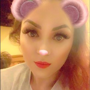 Meet your Posher, Jasmine